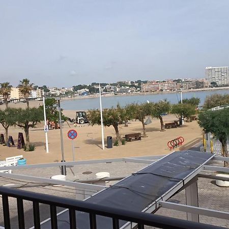 דירות L' Escala El Balcon De Riells מראה חיצוני תמונה