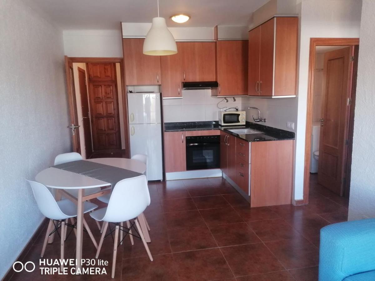 דירות L' Escala El Balcon De Riells מראה חיצוני תמונה
