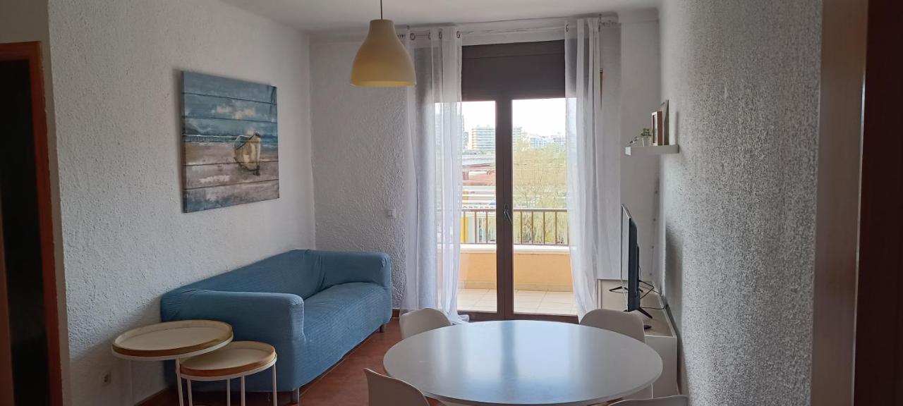 דירות L' Escala El Balcon De Riells מראה חיצוני תמונה