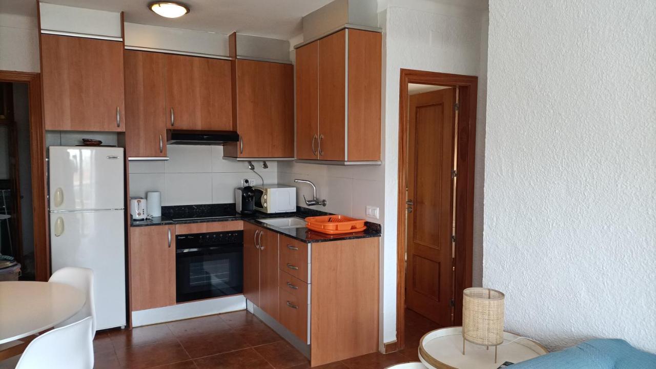 דירות L' Escala El Balcon De Riells מראה חיצוני תמונה